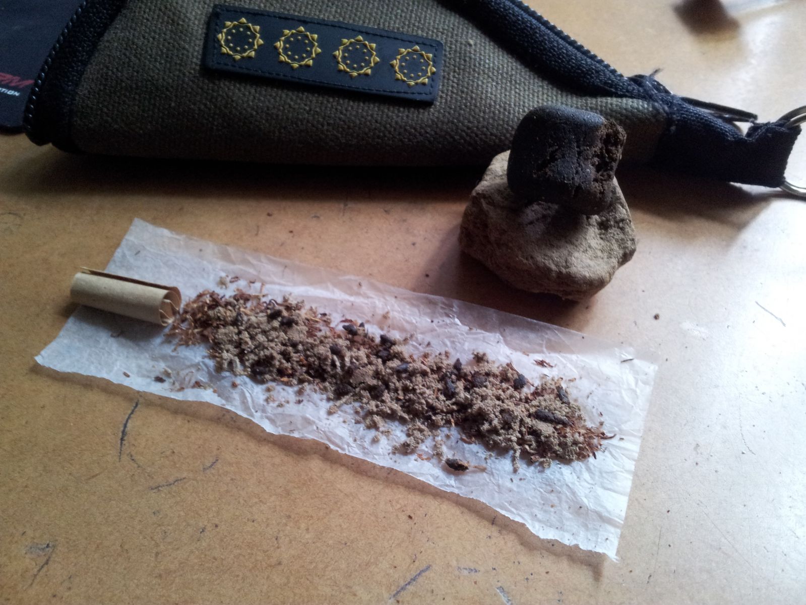 OG Kief + Paquistan highgrade Hash