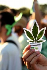 MARCHA DA MACONHA 2011 rio das ostras