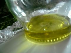 Azeite de  oliva cannabico